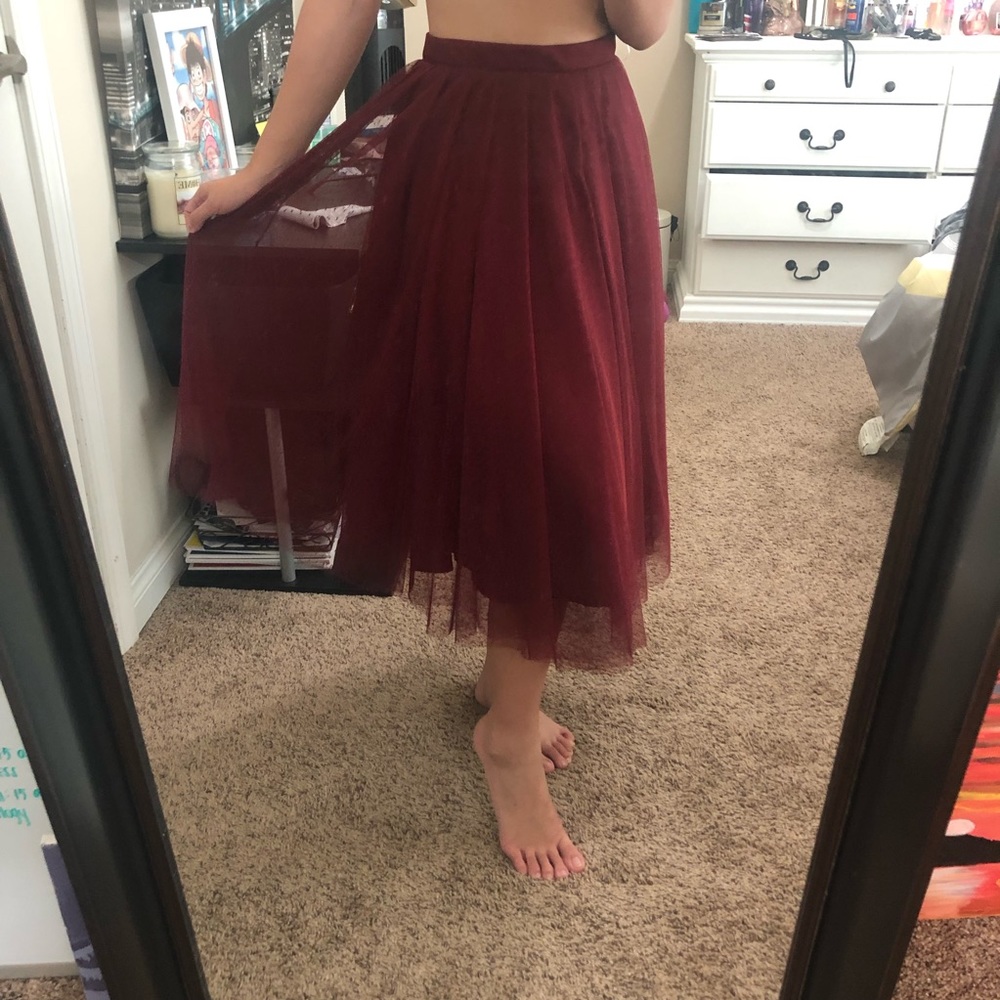 burgundy mid-length tulle skirt
